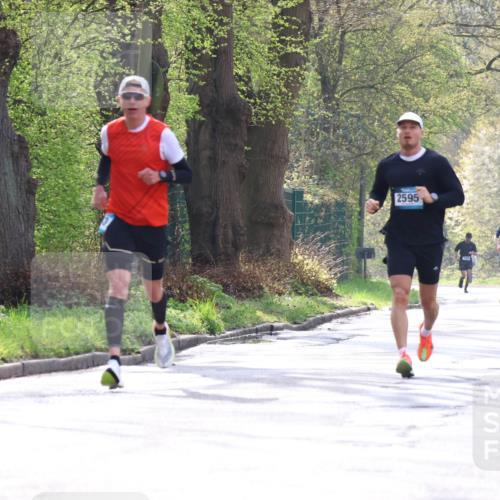 12.04.2026 - 45. Internationalen Wilhelmsburger Insellauf Yannick Fuchs http://msf.ph/oto/9478221 12.04.2026 10:15:20 Laufen 2595, 5609 meine-sportfotos.de