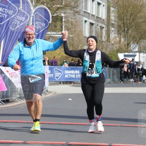 12.04.2026 - 45. Internationalen Wilhelmsburger Insellauf Strokosch-Dieckow http://msf.ph/oto/9478258 12.04.2026 11:41:29 Ziel 2693, 5593 meine-sportfotos.de