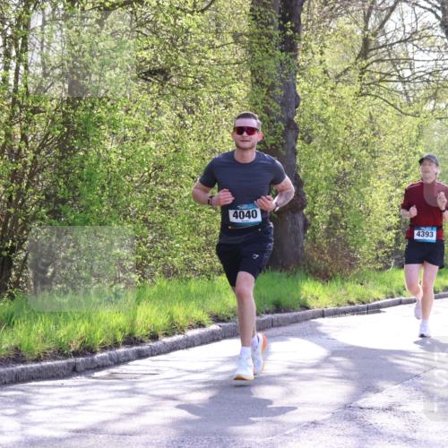 12.04.2026 - 45. Internationalen Wilhelmsburger Insellauf Yannick Fuchs http://msf.ph/oto/9478278 12.04.2026 10:29:03 Laufen  meine-sportfotos.de