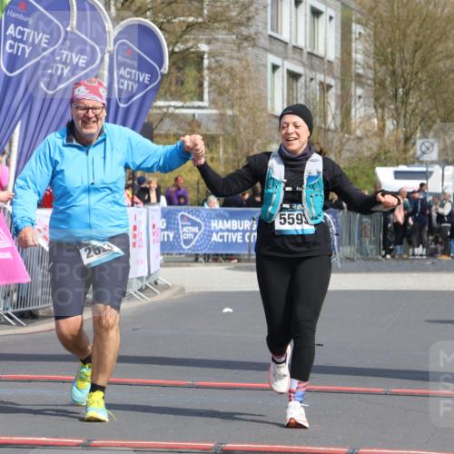 12.04.2026 - 45. Internationalen Wilhelmsburger Insellauf Strokosch-Dieckow http://msf.ph/oto/9478287 12.04.2026 11:41:29 Ziel 2693, 5593 meine-sportfotos.de