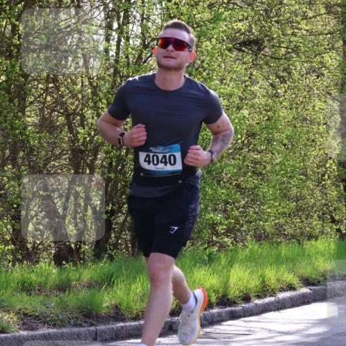 12.04.2026 - 45. Internationalen Wilhelmsburger Insellauf Yannick Fuchs http://msf.ph/oto/9478298 12.04.2026 10:29:04 Laufen  meine-sportfotos.de
