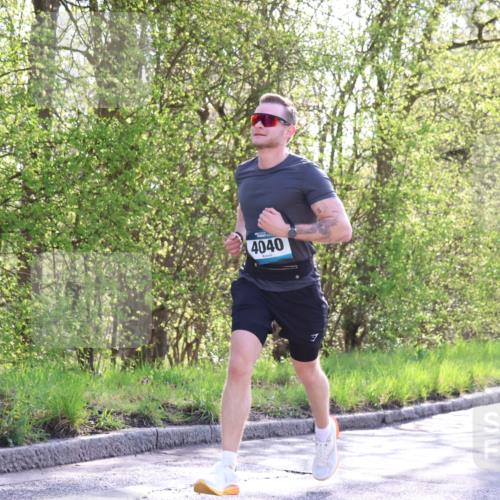 12.04.2026 - 45. Internationalen Wilhelmsburger Insellauf Yannick Fuchs http://msf.ph/oto/9478305 12.04.2026 10:29:04 Laufen  meine-sportfotos.de