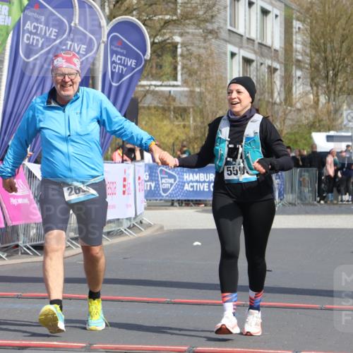 12.04.2026 - 45. Internationalen Wilhelmsburger Insellauf Strokosch-Dieckow http://msf.ph/oto/9478319 12.04.2026 11:41:30 Ziel 2693, 5593 meine-sportfotos.de