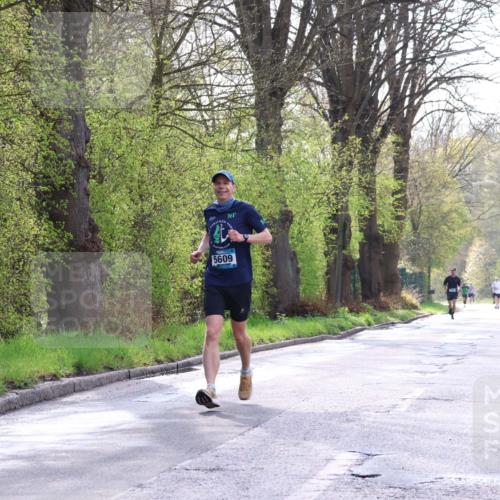 12.04.2026 - 45. Internationalen Wilhelmsburger Insellauf Yannick Fuchs http://msf.ph/oto/9478332 12.04.2026 10:15:40 Laufen 5609, 361 meine-sportfotos.de