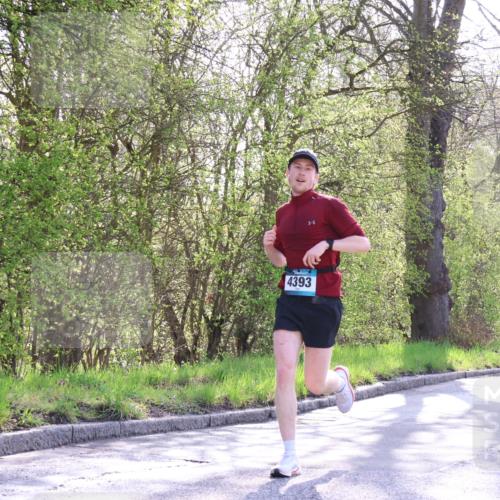 12.04.2026 - 45. Internationalen Wilhelmsburger Insellauf Yannick Fuchs http://msf.ph/oto/9478333 12.04.2026 10:29:05 Laufen  meine-sportfotos.de