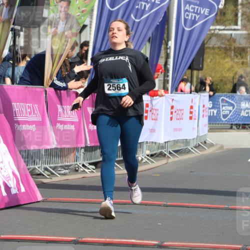 12.04.2026 - 45. Internationalen Wilhelmsburger Insellauf Strokosch-Dieckow http://msf.ph/oto/9478339 12.04.2026 11:42:19 Ziel 2564 meine-sportfotos.de