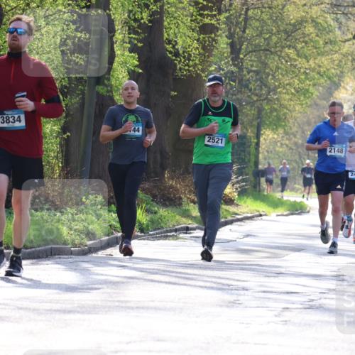 12.04.2026 - 45. Internationalen Wilhelmsburger Insellauf Yannick Fuchs http://msf.ph/oto/9478368 12.04.2026 10:29:09 Laufen  meine-sportfotos.de