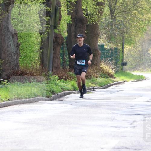 12.04.2026 - 45. Internationalen Wilhelmsburger Insellauf Yannick Fuchs http://msf.ph/oto/9478379 12.04.2026 10:15:46 Laufen 5569, 3321 meine-sportfotos.de
