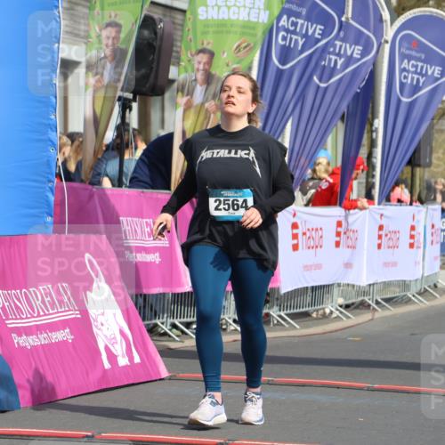 12.04.2026 - 45. Internationalen Wilhelmsburger Insellauf Strokosch-Dieckow http://msf.ph/oto/9478433 12.04.2026 11:42:20 Ziel 2564 meine-sportfotos.de