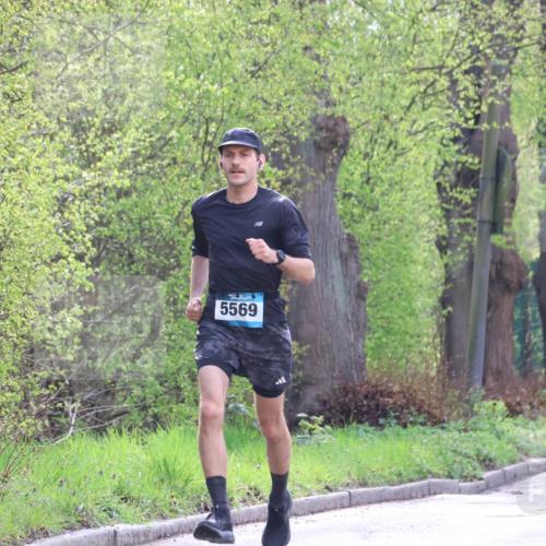 12.04.2026 - 45. Internationalen Wilhelmsburger Insellauf Yannick Fuchs http://msf.ph/oto/9478438 12.04.2026 10:15:51 Laufen 5569 meine-sportfotos.de