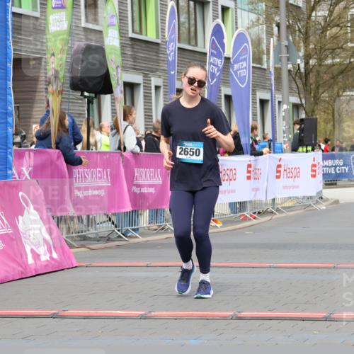 12.04.2026 - 45. Internationalen Wilhelmsburger Insellauf Strokosch-Dieckow http://msf.ph/oto/9478447 12.04.2026 13:29:44 Ziel 2650, 2340, 5861, 2509, 2483, 2616 meine-sportfotos.de