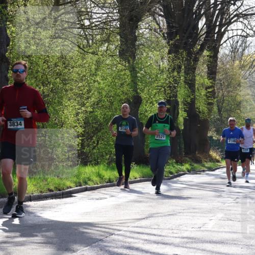 12.04.2026 - 45. Internationalen Wilhelmsburger Insellauf Yannick Fuchs http://msf.ph/oto/9478452 12.04.2026 10:29:13 Laufen  meine-sportfotos.de