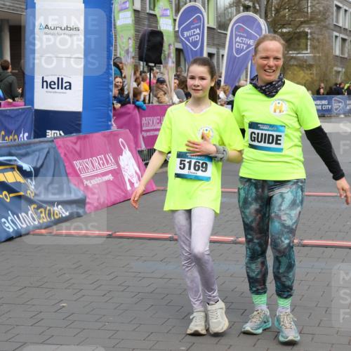 12.04.2026 - 45. Internationalen Wilhelmsburger Insellauf Strokosch-Dieckow http://msf.ph/oto/9478475 12.04.2026 12:58:30 Ziel 5169, 5214, 4955, 3396 meine-sportfotos.de