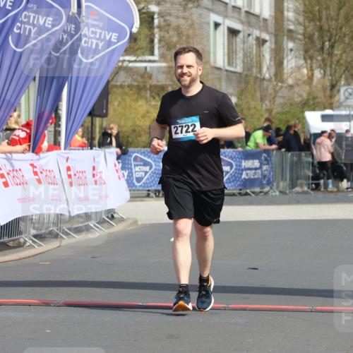 12.04.2026 - 45. Internationalen Wilhelmsburger Insellauf Strokosch-Dieckow http://msf.ph/oto/9478481 12.04.2026 11:42:48 Ziel 2722 meine-sportfotos.de