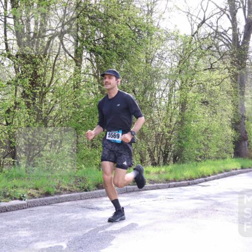 12.04.2026 - 45. Internationalen Wilhelmsburger Insellauf Yannick Fuchs http://msf.ph/oto/9478491 12.04.2026 10:15:55 Laufen 5569 meine-sportfotos.de