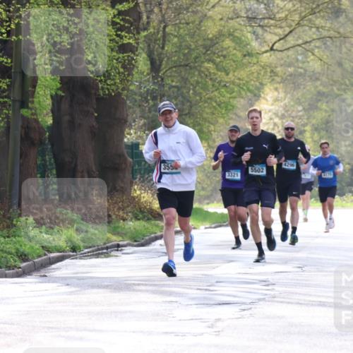 12.04.2026 - 45. Internationalen Wilhelmsburger Insellauf Yannick Fuchs http://msf.ph/oto/9478506 12.04.2026 10:15:57 Laufen 355, 3321, 5502, 4296, 4175 meine-sportfotos.de