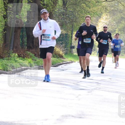 12.04.2026 - 45. Internationalen Wilhelmsburger Insellauf Yannick Fuchs http://msf.ph/oto/9478528 12.04.2026 10:15:59 Laufen 3558, 3, 5502, 4296, 4175 meine-sportfotos.de
