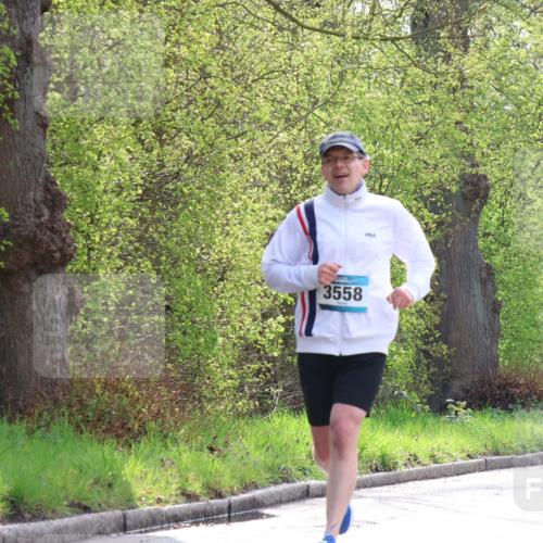 12.04.2026 - 45. Internationalen Wilhelmsburger Insellauf Yannick Fuchs http://msf.ph/oto/9478556 12.04.2026 10:16:02 Laufen 3558 meine-sportfotos.de