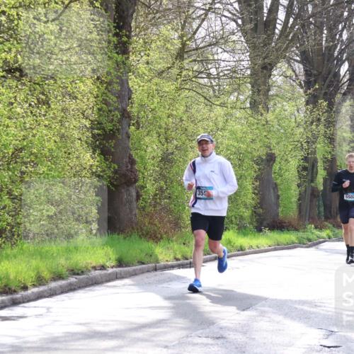 12.04.2026 - 45. Internationalen Wilhelmsburger Insellauf Yannick Fuchs http://msf.ph/oto/9478559 12.04.2026 10:16:02 Laufen 355, 5502, 4296 meine-sportfotos.de