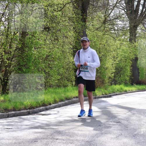 12.04.2026 - 45. Internationalen Wilhelmsburger Insellauf Yannick Fuchs http://msf.ph/oto/9478576 12.04.2026 10:16:03 Laufen 3558, 5502, 4296 meine-sportfotos.de