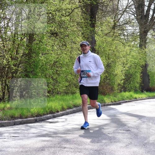 12.04.2026 - 45. Internationalen Wilhelmsburger Insellauf Yannick Fuchs http://msf.ph/oto/9478577 12.04.2026 10:16:04 Laufen 355, 5502, 4296, 21 meine-sportfotos.de