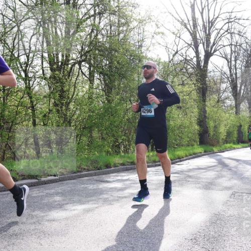 12.04.2026 - 45. Internationalen Wilhelmsburger Insellauf Yannick Fuchs http://msf.ph/oto/9478651 12.04.2026 10:16:10 Laufen 3321, 4296 meine-sportfotos.de