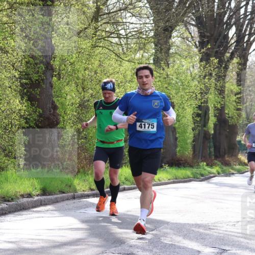 12.04.2026 - 45. Internationalen Wilhelmsburger Insellauf Yannick Fuchs http://msf.ph/oto/9478674 12.04.2026 10:16:13 Laufen 4175, 35, 3812 meine-sportfotos.de