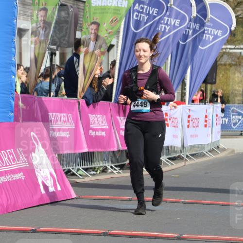 12.04.2026 - 45. Internationalen Wilhelmsburger Insellauf Strokosch-Dieckow http://msf.ph/oto/9478698 12.04.2026 11:43:15 Ziel  meine-sportfotos.de