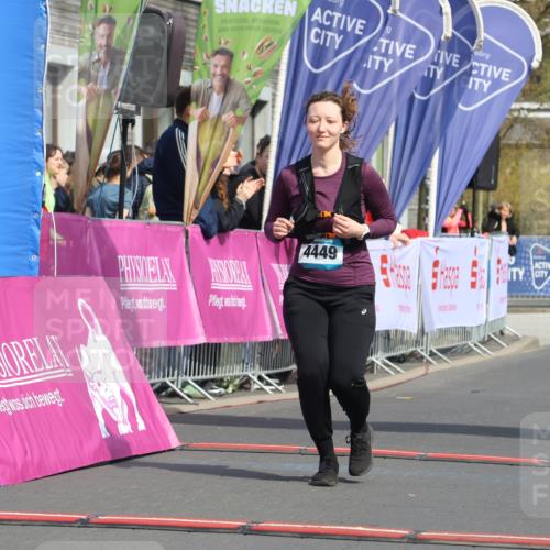 12.04.2026 - 45. Internationalen Wilhelmsburger Insellauf Strokosch-Dieckow http://msf.ph/oto/9478707 12.04.2026 11:43:15 Ziel  meine-sportfotos.de