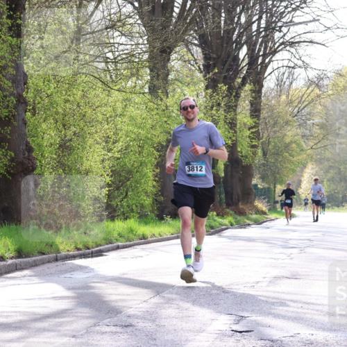 12.04.2026 - 45. Internationalen Wilhelmsburger Insellauf Yannick Fuchs http://msf.ph/oto/9478708 12.04.2026 10:16:16 Laufen 3812 meine-sportfotos.de