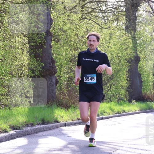 12.04.2026 - 45. Internationalen Wilhelmsburger Insellauf Yannick Fuchs http://msf.ph/oto/9478713 12.04.2026 10:29:26 Laufen  meine-sportfotos.de