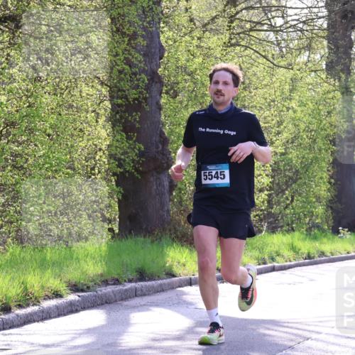 12.04.2026 - 45. Internationalen Wilhelmsburger Insellauf Yannick Fuchs http://msf.ph/oto/9478723 12.04.2026 10:29:27 Laufen  meine-sportfotos.de