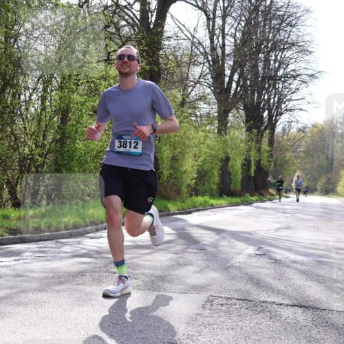 12.04.2026 - 45. Internationalen Wilhelmsburger Insellauf Yannick Fuchs http://msf.ph/oto/9478737 12.04.2026 10:16:18 Laufen 3812 meine-sportfotos.de