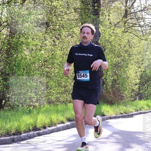 12.04.2026 - 45. Internationalen Wilhelmsburger Insellauf Yannick Fuchs http://msf.ph/oto/9478742 12.04.2026 10:29:28 Laufen  meine-sportfotos.de