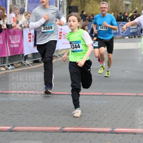 12.04.2026 - 45. Internationalen Wilhelmsburger Insellauf Strokosch-Dieckow http://msf.ph/oto/9478771 12.04.2026 12:58:56 Ziel 4344, 3889, 3309, 5613, 3525, 5422, 3088 meine-sportfotos.de