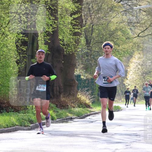 12.04.2026 - 45. Internationalen Wilhelmsburger Insellauf Yannick Fuchs http://msf.ph/oto/9478781 12.04.2026 10:16:23 Laufen 5415, 44 meine-sportfotos.de