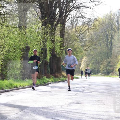 12.04.2026 - 45. Internationalen Wilhelmsburger Insellauf Yannick Fuchs http://msf.ph/oto/9478795 12.04.2026 10:16:24 Laufen 5415, 44 meine-sportfotos.de