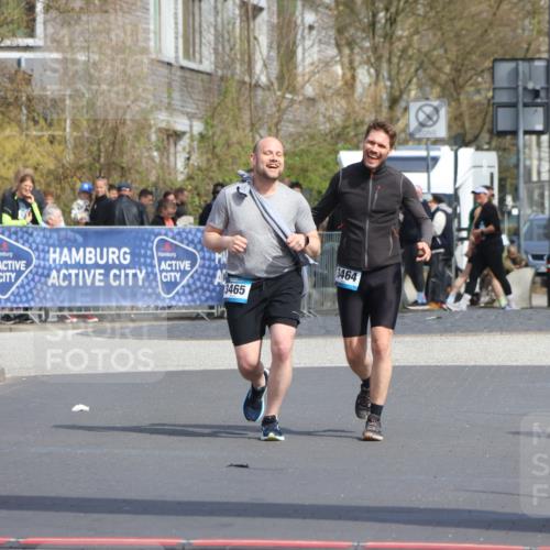 12.04.2026 - 45. Internationalen Wilhelmsburger Insellauf Strokosch-Dieckow http://msf.ph/oto/9478805 12.04.2026 11:43:56 Ziel  meine-sportfotos.de