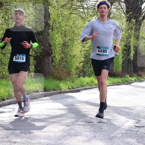 12.04.2026 - 45. Internationalen Wilhelmsburger Insellauf Yannick Fuchs http://msf.ph/oto/9478844 12.04.2026 10:16:28 Laufen 5415, 4495 meine-sportfotos.de