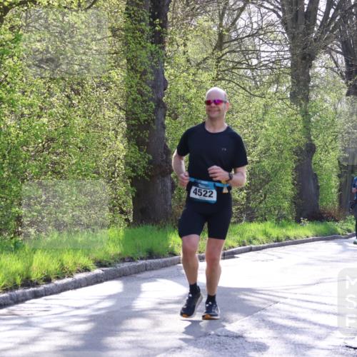 12.04.2026 - 45. Internationalen Wilhelmsburger Insellauf Yannick Fuchs http://msf.ph/oto/9478854 12.04.2026 10:29:34 Laufen  meine-sportfotos.de