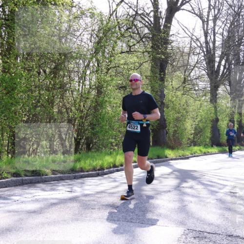 12.04.2026 - 45. Internationalen Wilhelmsburger Insellauf Yannick Fuchs http://msf.ph/oto/9478883 12.04.2026 10:29:35 Laufen  meine-sportfotos.de