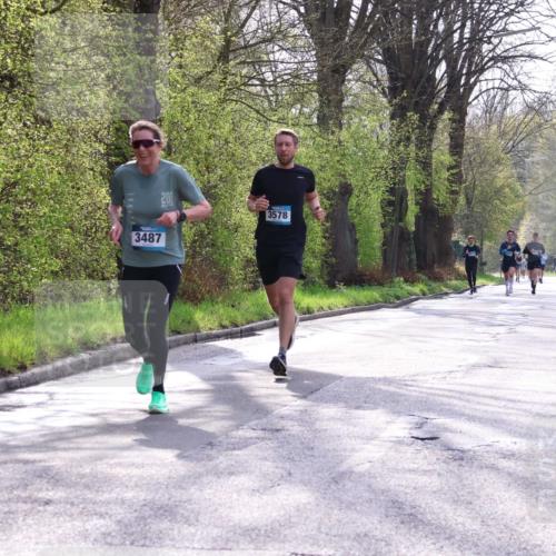 12.04.2026 - 45. Internationalen Wilhelmsburger Insellauf Yannick Fuchs http://msf.ph/oto/9478890 12.04.2026 10:16:45 Laufen 3487, 20, 3578 meine-sportfotos.de
