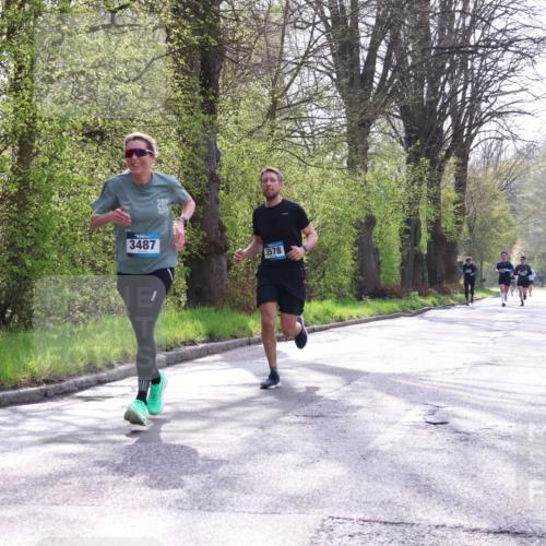 12.04.2026 - 45. Internationalen Wilhelmsburger Insellauf Yannick Fuchs http://msf.ph/oto/9478898 12.04.2026 10:16:45 Laufen 3487, 3578 meine-sportfotos.de