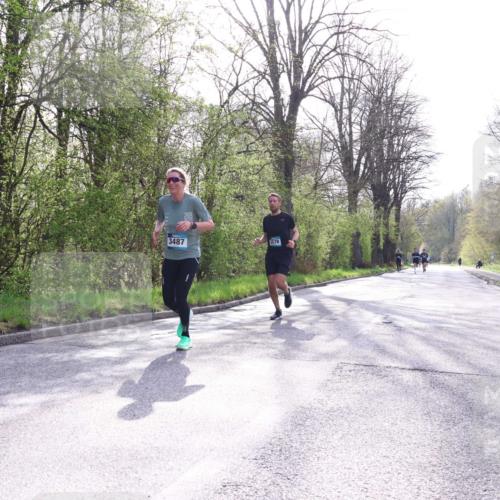 12.04.2026 - 45. Internationalen Wilhelmsburger Insellauf Yannick Fuchs http://msf.ph/oto/9478905 12.04.2026 10:16:46 Laufen 3487, 3578 meine-sportfotos.de