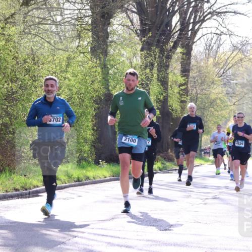 12.04.2026 - 45. Internationalen Wilhelmsburger Insellauf Yannick Fuchs http://msf.ph/oto/9478942 12.04.2026 10:29:38 Laufen  meine-sportfotos.de