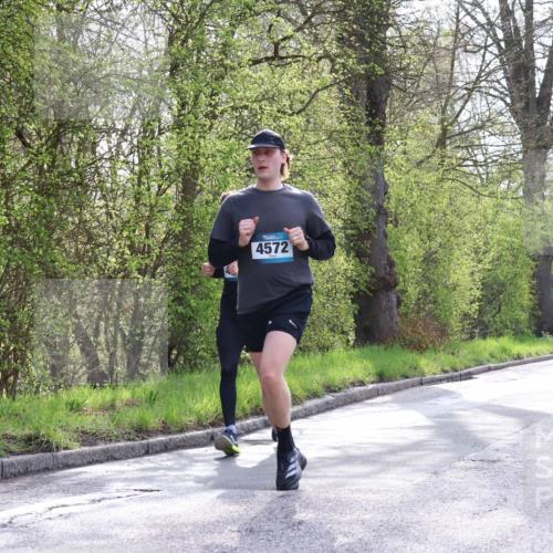 12.04.2026 - 45. Internationalen Wilhelmsburger Insellauf Yannick Fuchs http://msf.ph/oto/9478981 12.04.2026 10:16:58 Laufen 4572 meine-sportfotos.de