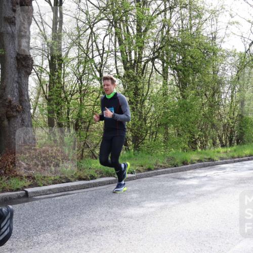 12.04.2026 - 45. Internationalen Wilhelmsburger Insellauf Yannick Fuchs http://msf.ph/oto/9479002 12.04.2026 10:16:59 Laufen  meine-sportfotos.de