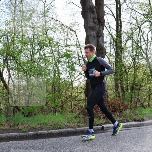 12.04.2026 - 45. Internationalen Wilhelmsburger Insellauf Yannick Fuchs http://msf.ph/oto/9479008 12.04.2026 10:17:00 Laufen 4672 meine-sportfotos.de