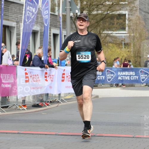 12.04.2026 - 45. Internationalen Wilhelmsburger Insellauf Strokosch-Dieckow http://msf.ph/oto/9479049 12.04.2026 13:28:55 Ziel 3800, 2630, 5520 meine-sportfotos.de
