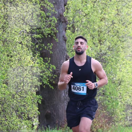 12.04.2026 - 45. Internationalen Wilhelmsburger Insellauf Yannick Fuchs http://msf.ph/oto/9479053 12.04.2026 10:17:05 Laufen 4061 meine-sportfotos.de